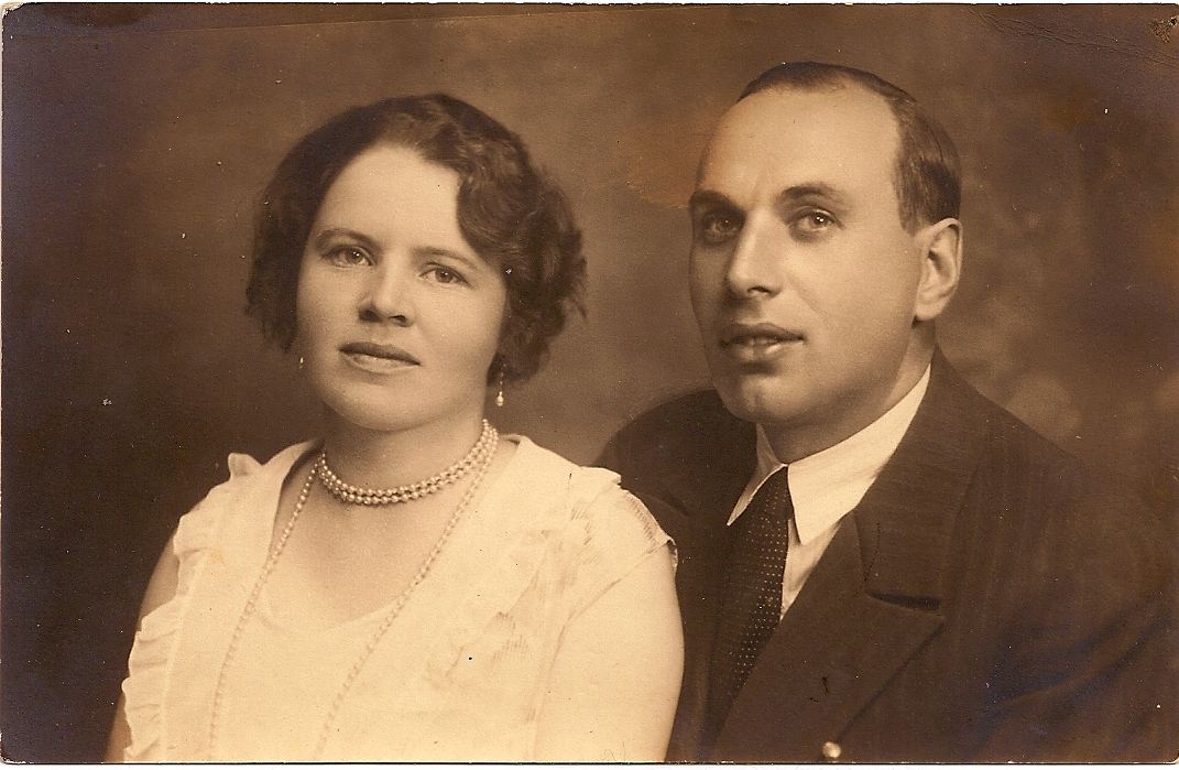 Evgenia Victorovna Kotchoubey (néeé Mankovskaya and her husband, Sergei Mikhailovitch Kotchoubey. Sofia Bulgaria 1929